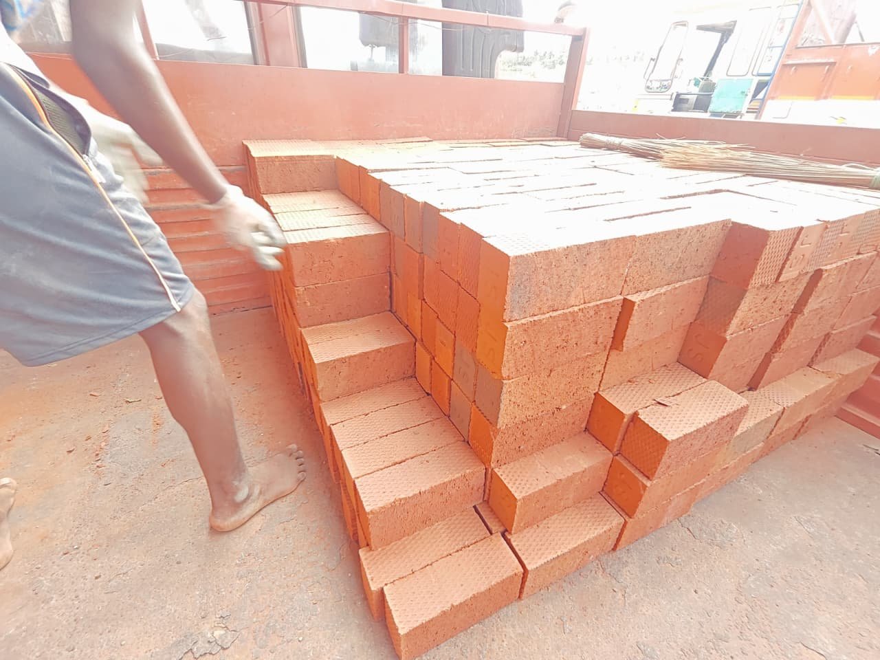 Kovai Bricks Premium Quality - 18